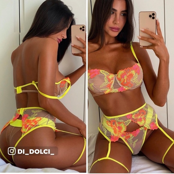 Donne Dolci Other - Pure Temptation floral embroidered lingerie set